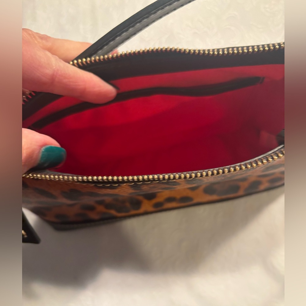 Dooney & Bourke Lizzy Leopard Print Small Shoulder Bag - Picture 8 of 9